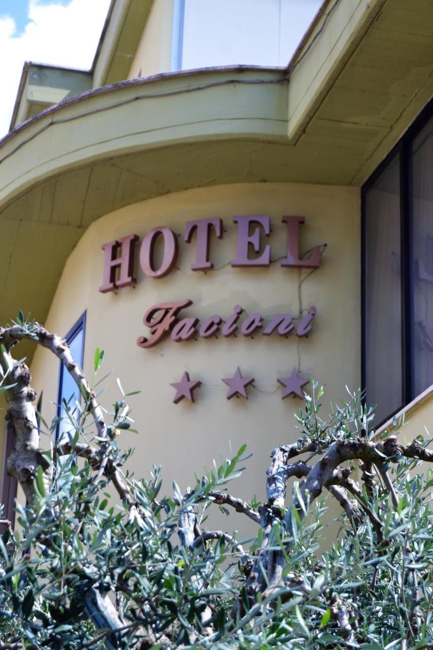 Facioni Hotel